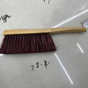 28-4 Multi-handle brush, wooden handle, pink